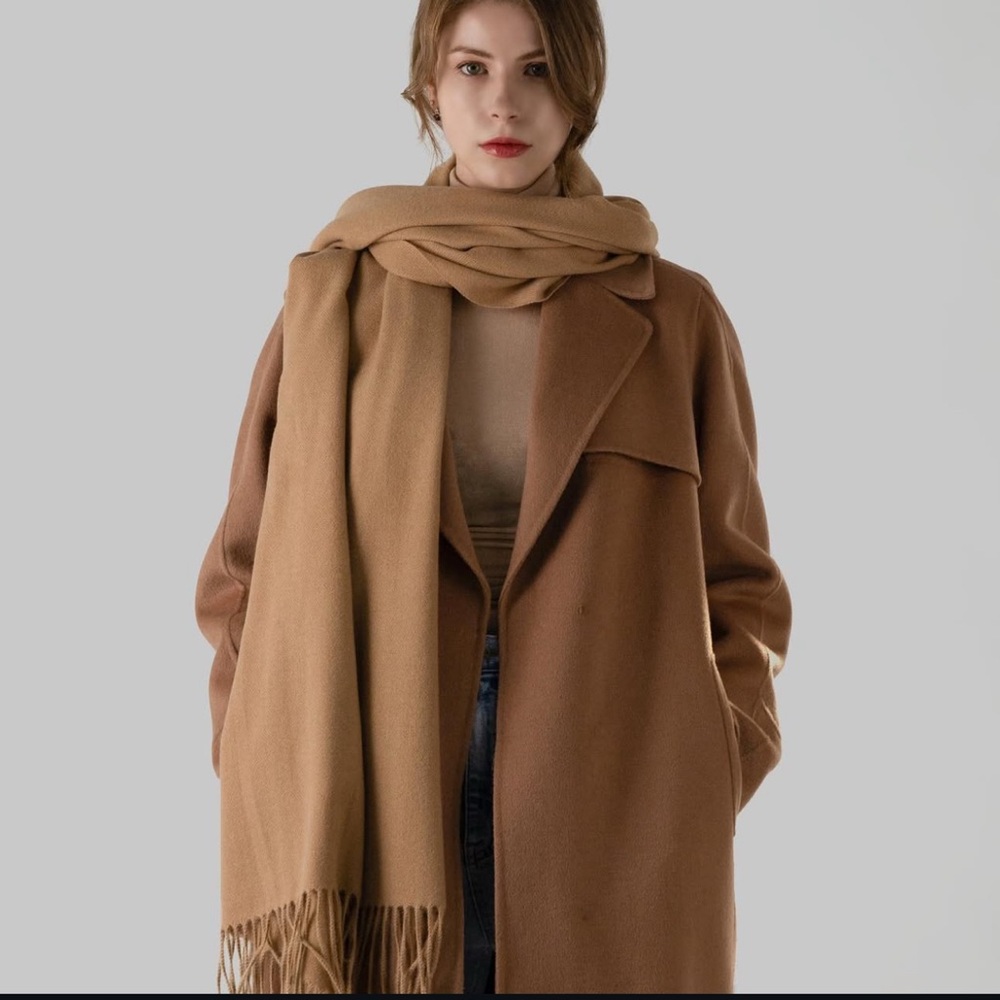 NWOT Scarflow Korean Designer Cashmere Blend Scarf Muffler Shawl Camel Beige